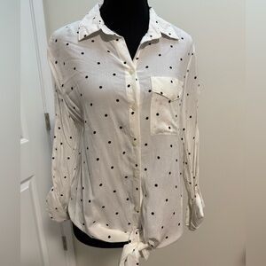 White with black polka dots button-up blouse